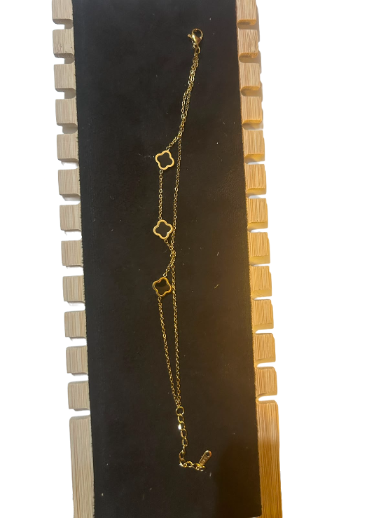 Gold Clover Charm Bracelet – Black Enamel Floral Link Chain