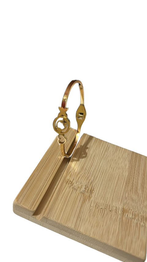 Queen's Aura Heart Charm Gold Bangle Bracelet
