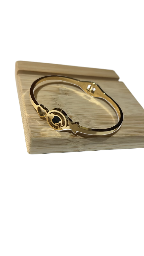 Queen's Aura Heart Charm Gold Bangle Bracelet