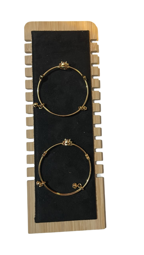 Elegant Gold-Tone Crystal Charm Bangle
