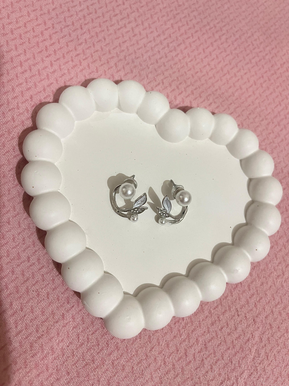 Pearl Leaf Crystal Stud Earrings