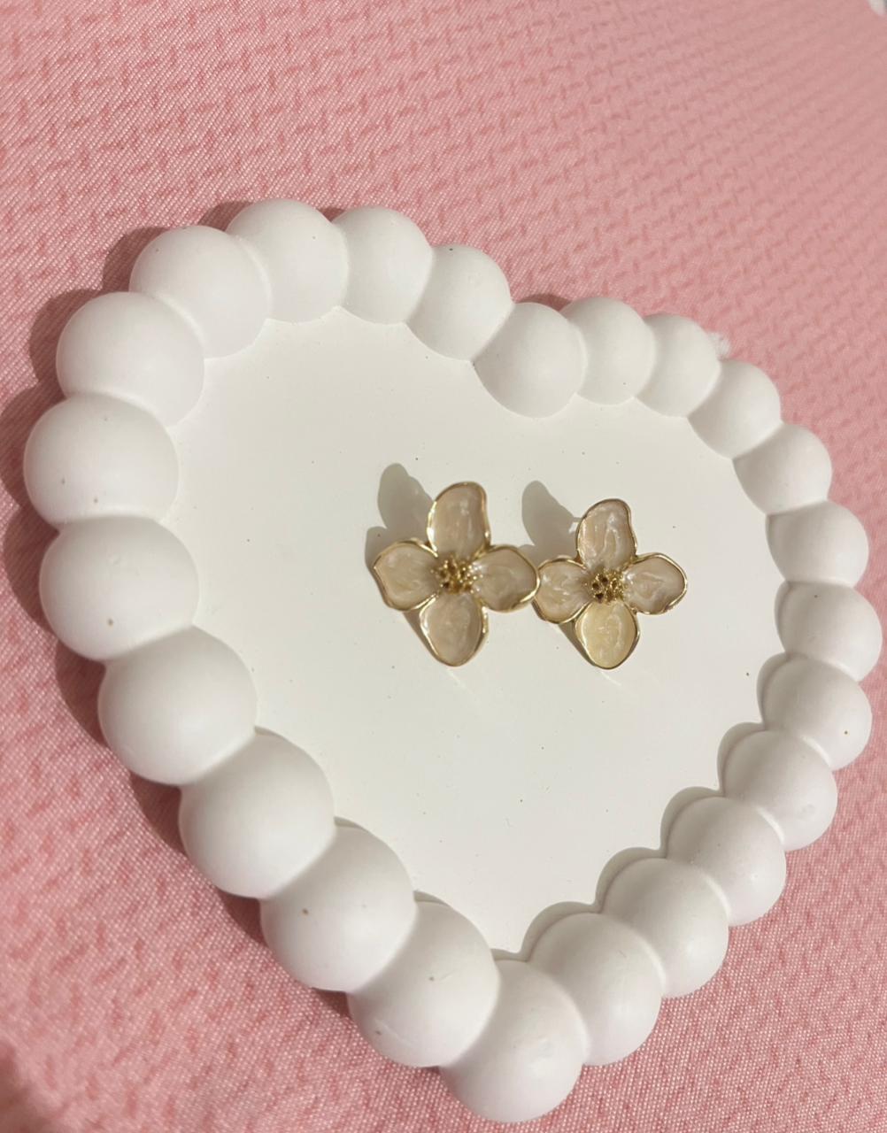 Ivory Bloom Gold Stud Earrings