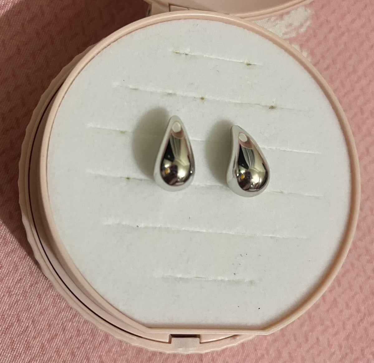 Sleek Silver Teardrop Stud Earrings