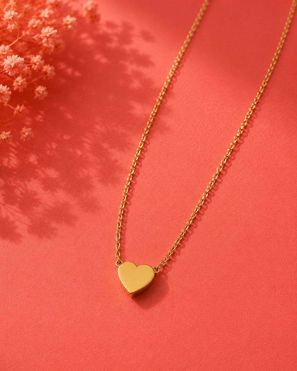 Minimalist Gold Heart Pendant Necklace for Women – Elegant Everyday Chain Necklace