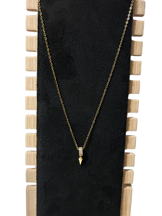 Arrow Charm Gold Pendant Necklace